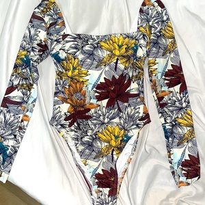 Trendy flower print long sleeve one piece bikini